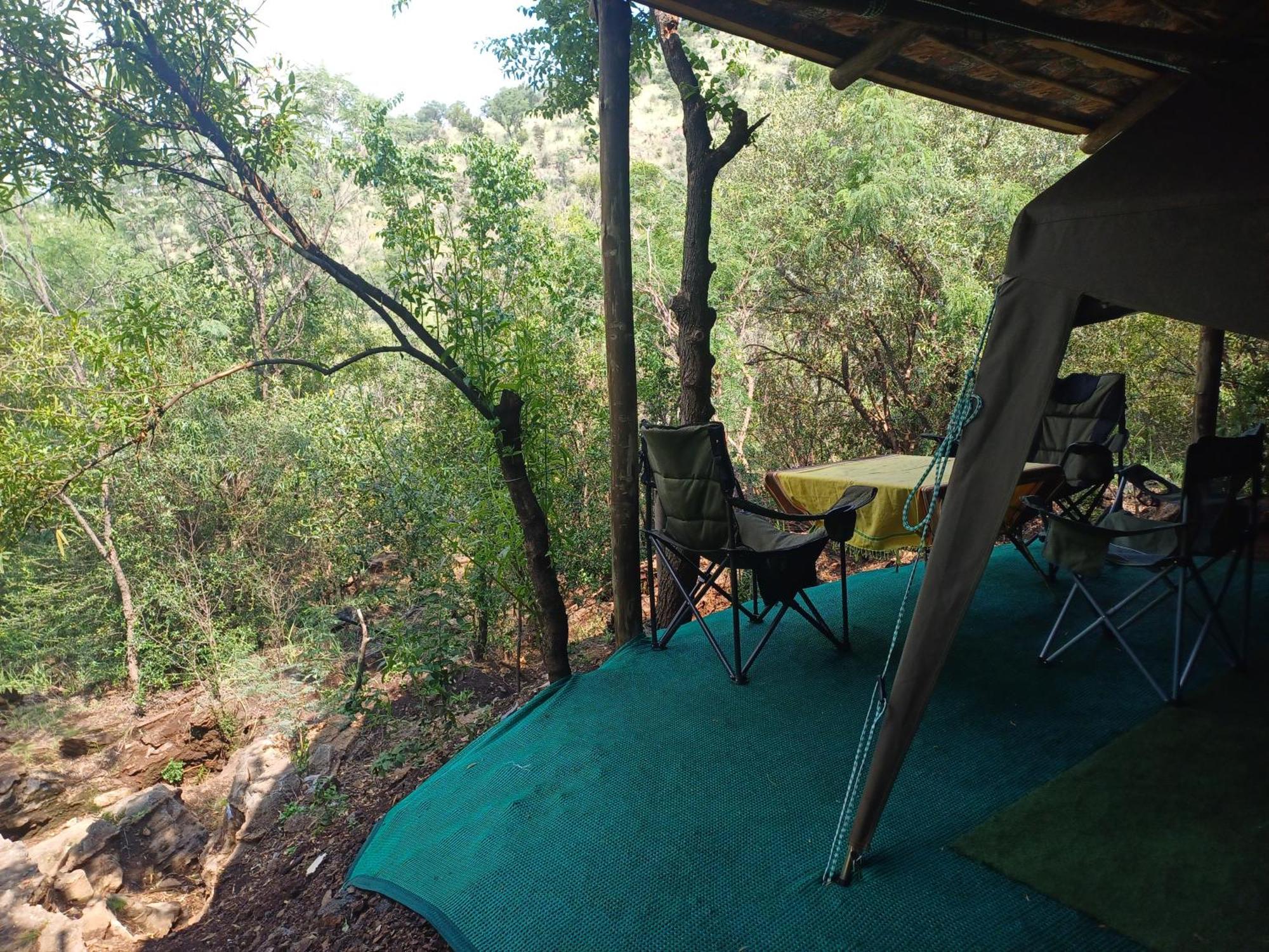 Adorable Unique Guest House - African Bush Feel Kalkheuvel Eksteriør billede